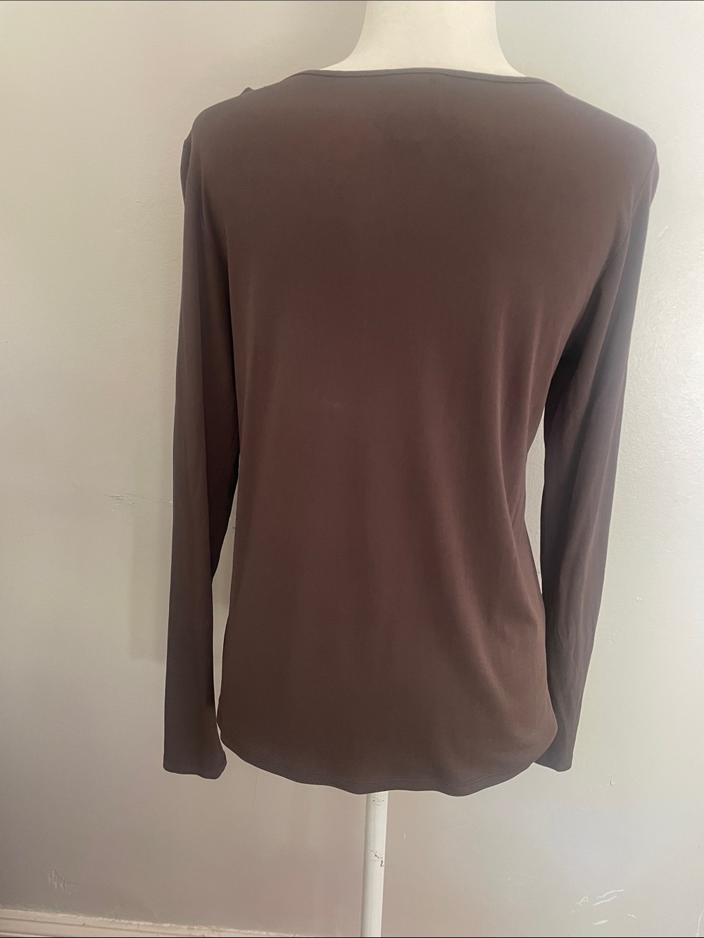 Eileen Fisher Chocolate Brown Long-Sleeve Silk Scoop Neck Tee - Picture 3 of 7